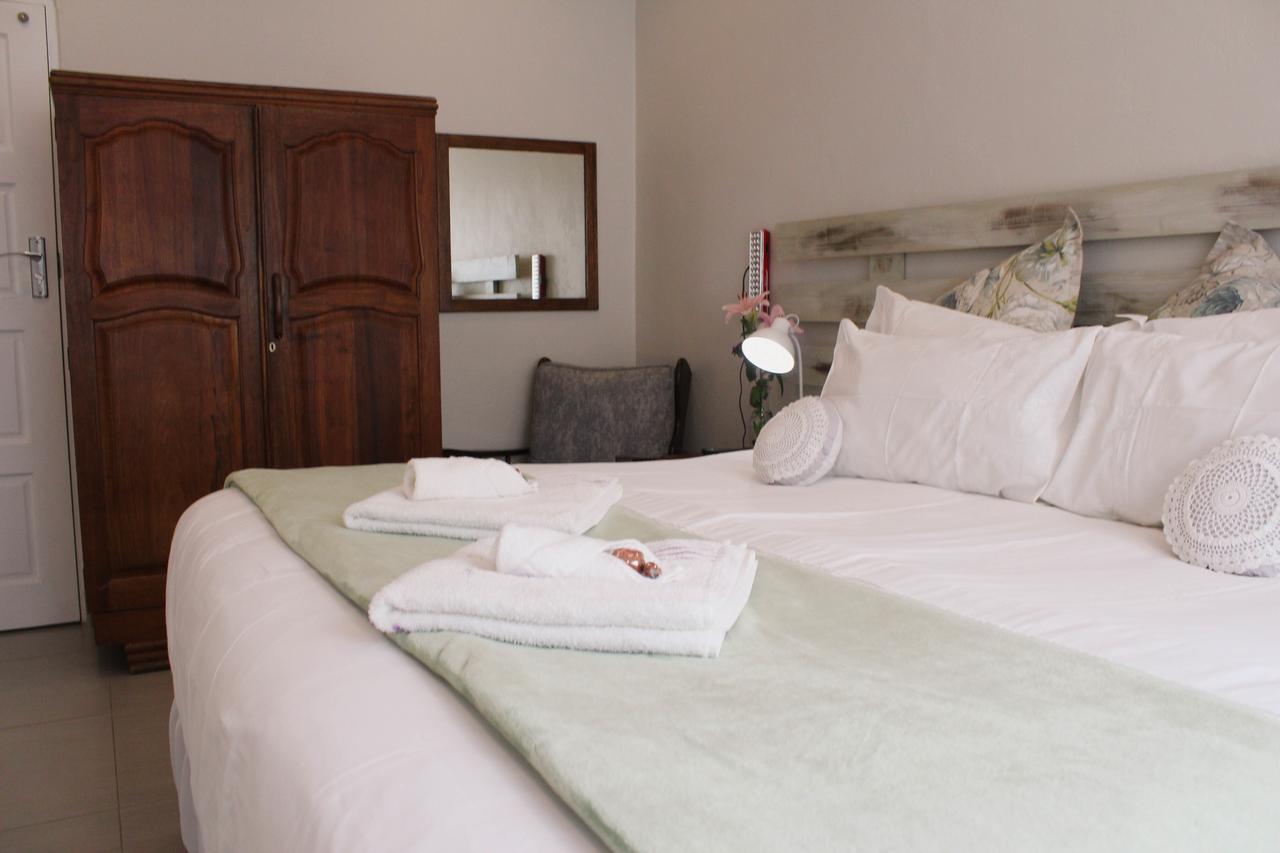 Vineyard On The Hill Hotel Mbombela Exterior photo